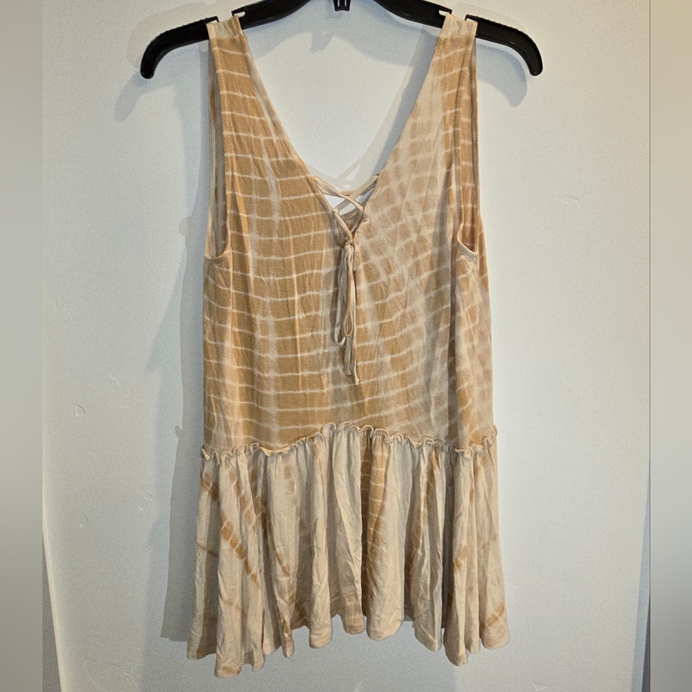 American Rag Cie Tank Top - Picture 2 of 3